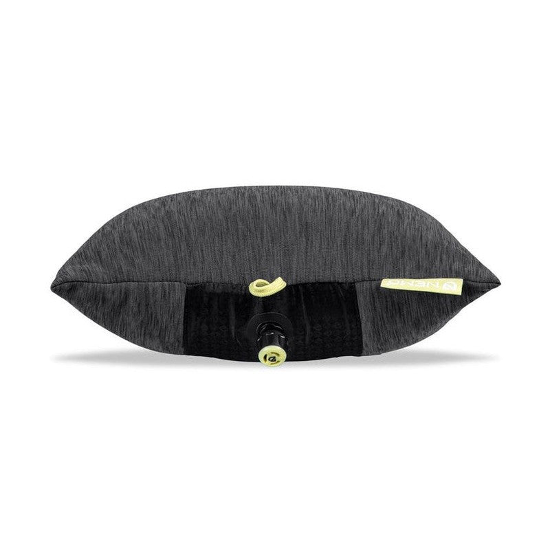 Sidovy av NEMO Fillo Elite kudde med svart ventilpanel och limefärgad dragsko