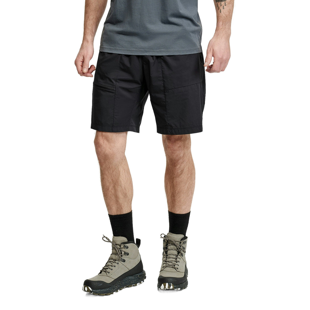 Tived Light Windbreaker Shorts Herr