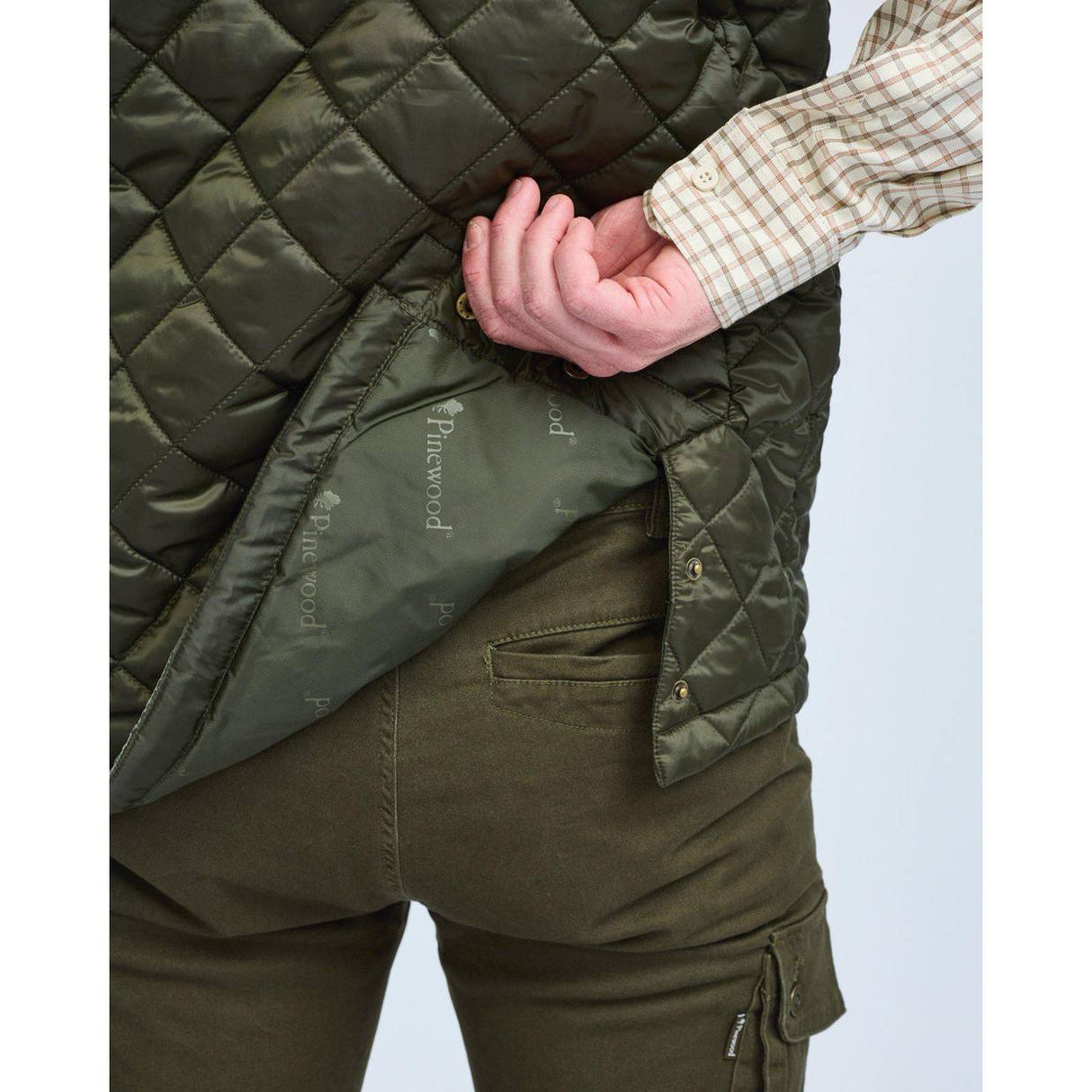 Pinewood Nydala Classic Vest Knappar