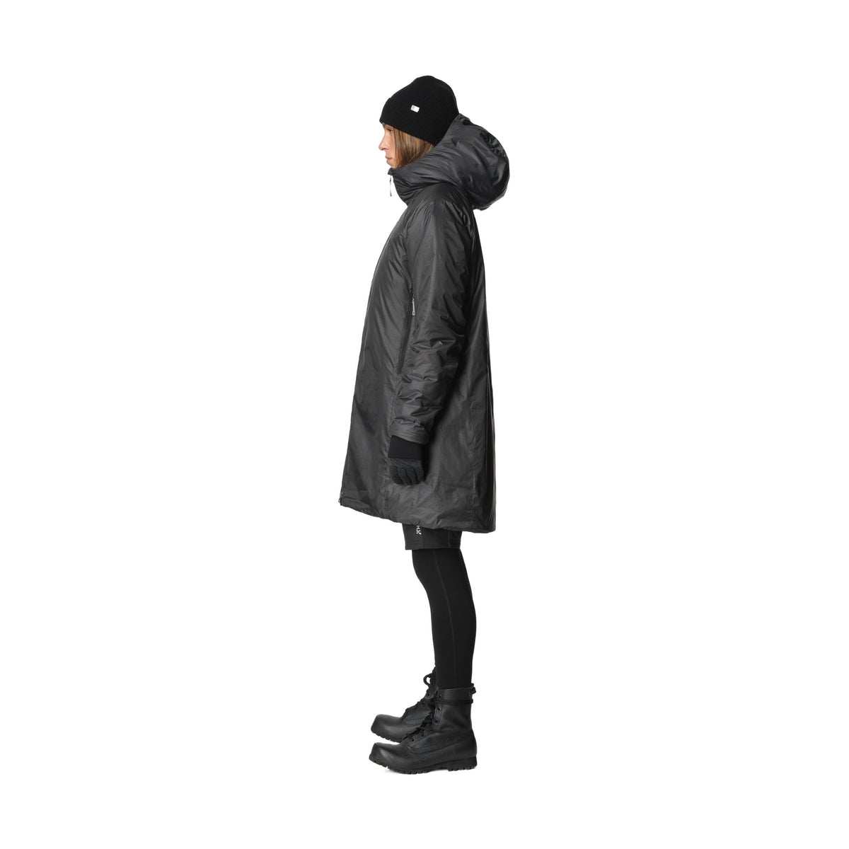 Houdini Dunfri Parka i profil med huva och detaljerad design