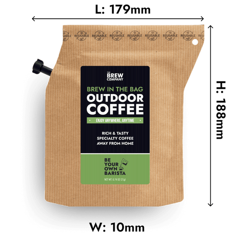 The Brew Company Outdoor Coffeebrewer i brun påse med måttangivelser