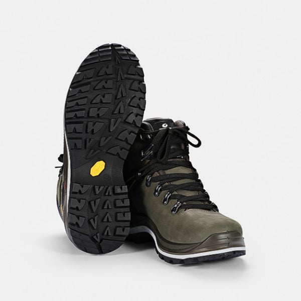 Hemavan Nubuk Känga